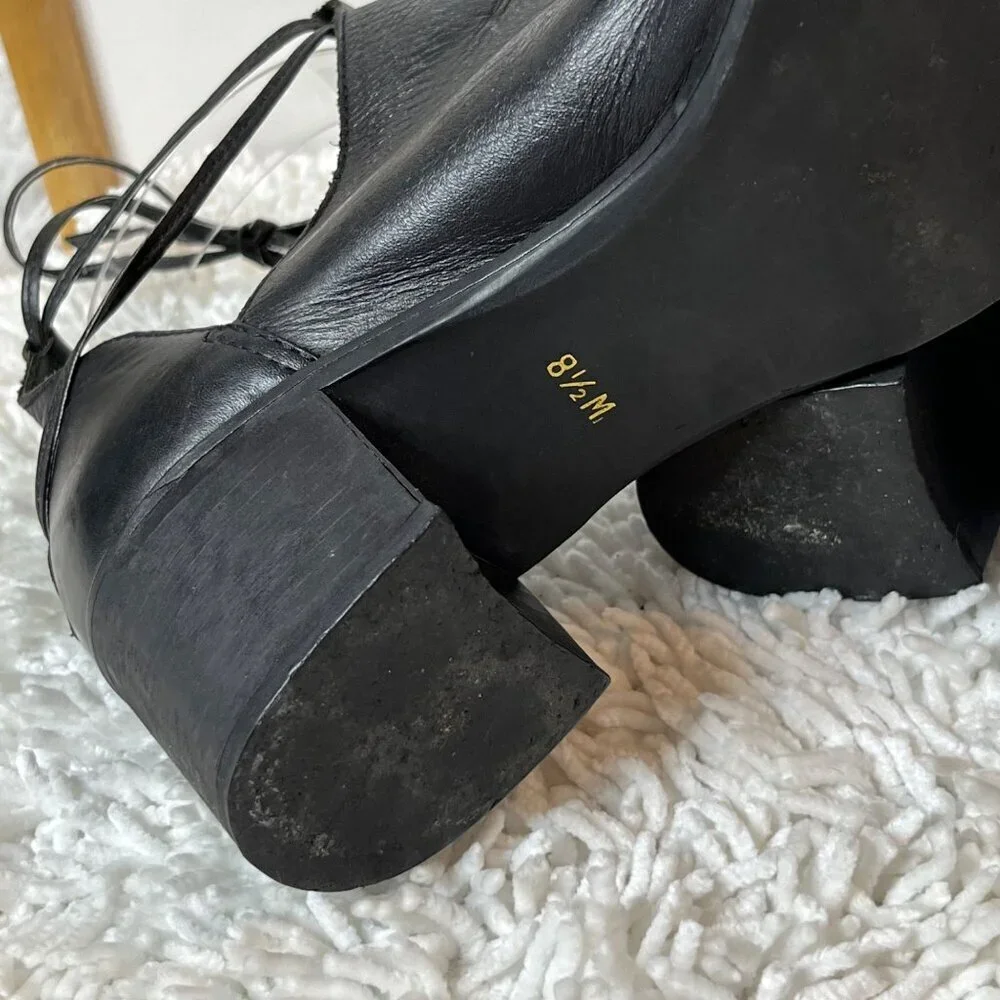 Steve Madden Vintage Chunky Heel Open Side Lace Ankle Closed Toe Bootie Black 8.
